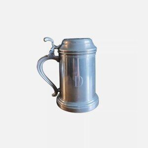 International PEWTER CO 6" Tall Lidded Stein Beer Casted Handle Tavern Bar VTG